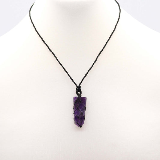 Wisiorek płaski szpic w oplocie z ametystu, ręcznie robiony – zdjęcie 2