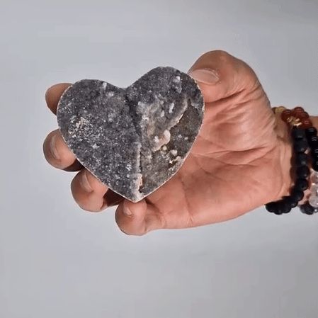 Duże serce z kalcytu, 6,5 do 8,5 cm – zdjęcie 3