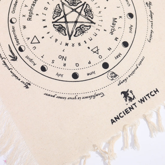 Obrus do wahadła Ancient Witch z ćmą, naturalny i czarny – zdjęcie 2