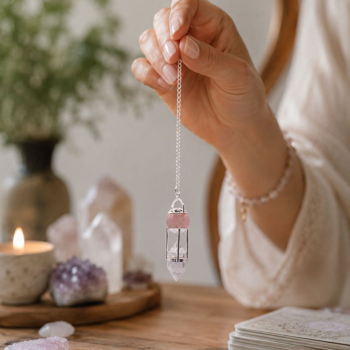 Wahadło The Heart Whisperer z kulą z kwarcu różowego i kryształem górskim – zdjęcie 3