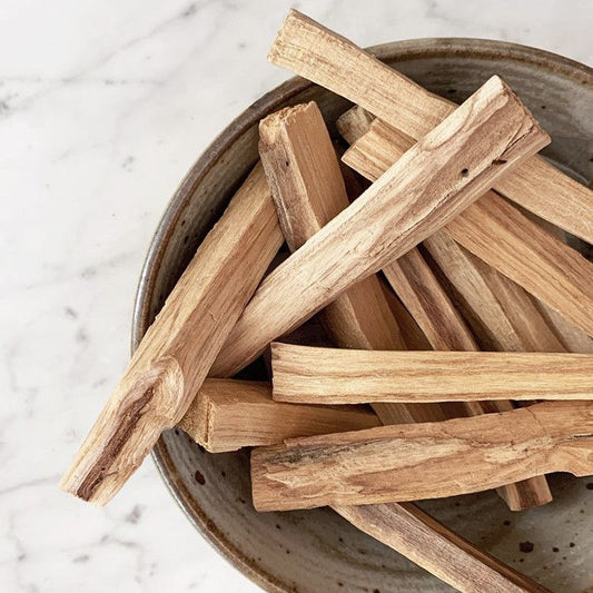 Palo santo Green Tree, 50 g (5 do 8 kawałków) – zdjęcie 2
