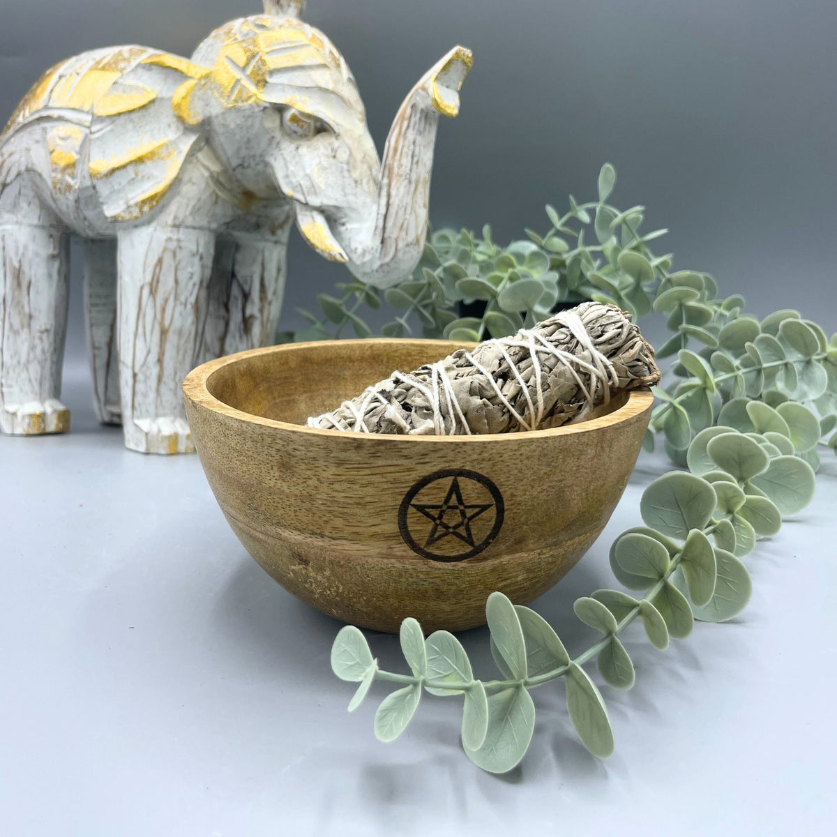 Drewniana misa rytualna na szałwię, pentagram, 14 × 7 cm