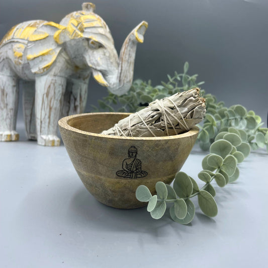 Drewniana misa rytualna na szałwię, Budda, 12 × 7 cm