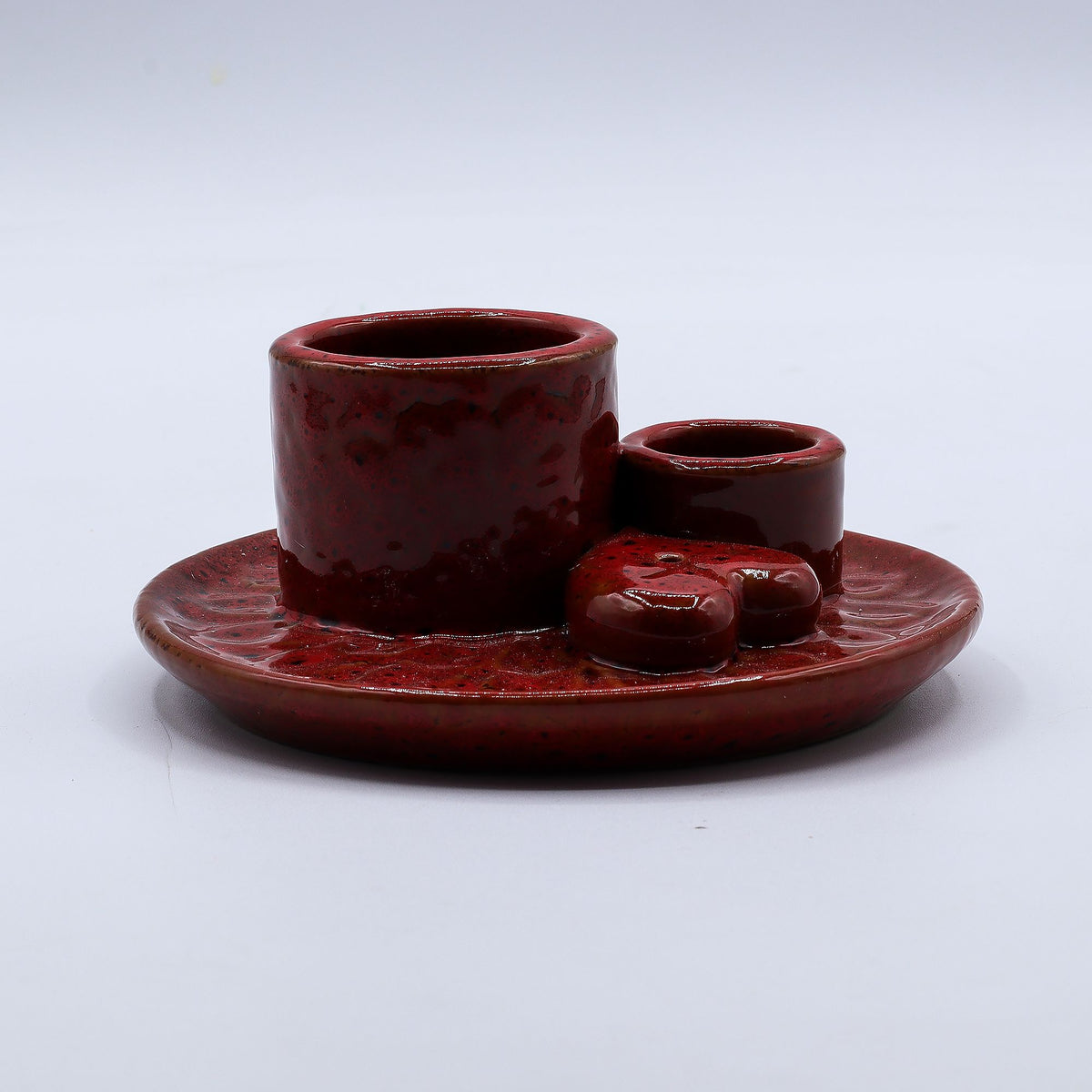 Ceramiczna podstawka na palo santo i szałwię, mandala, czerwona z sercem – zdjęcie 9