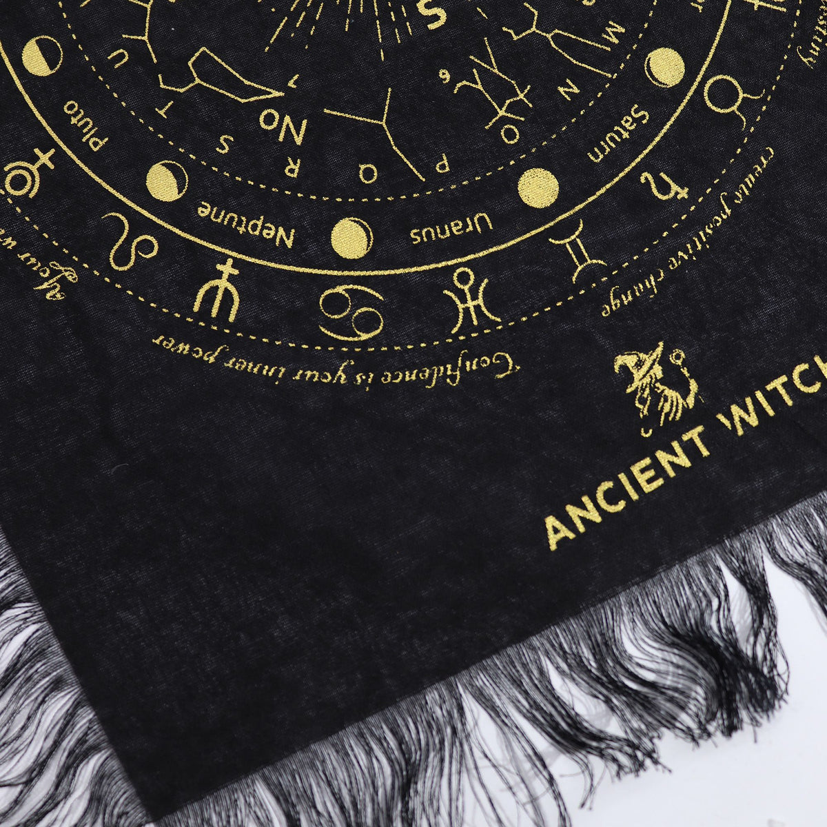 Obrus do wahadła Ancient Witch z okiem opatrzności, czarny i złoty – zdjęcie 2